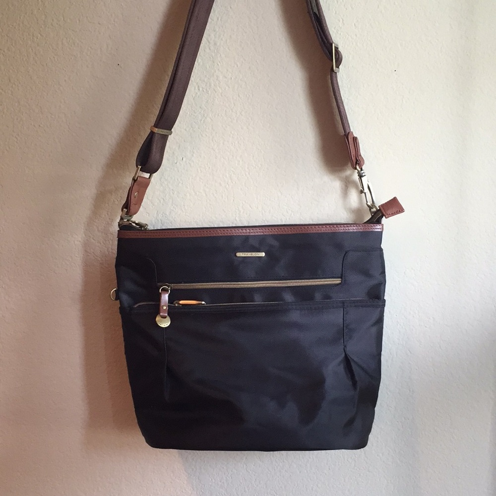 Travelon Crossbody